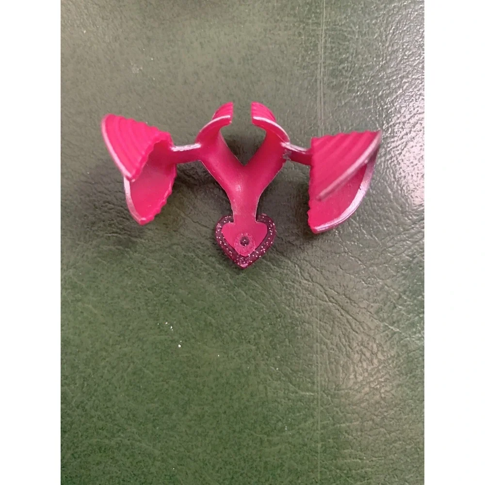 LOL Surprise OMG Doll Spirit Queen Accessory Pink Necklace Shoulder Wear Heart